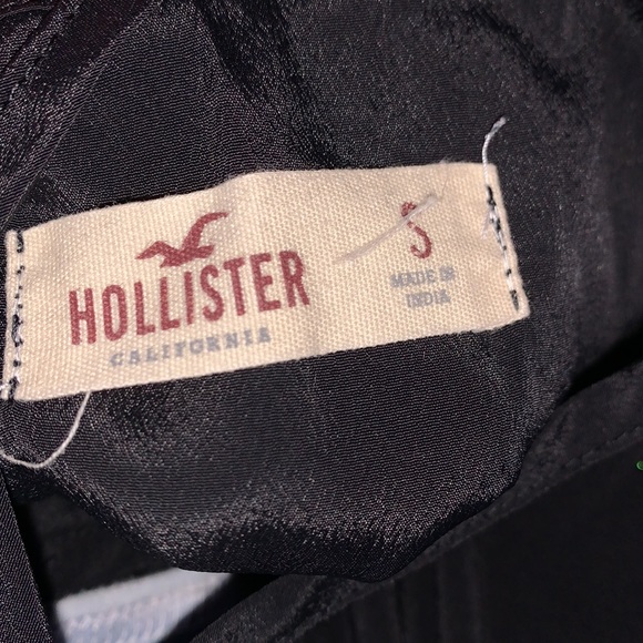 hollister silk tank top - Picture 3 of 3